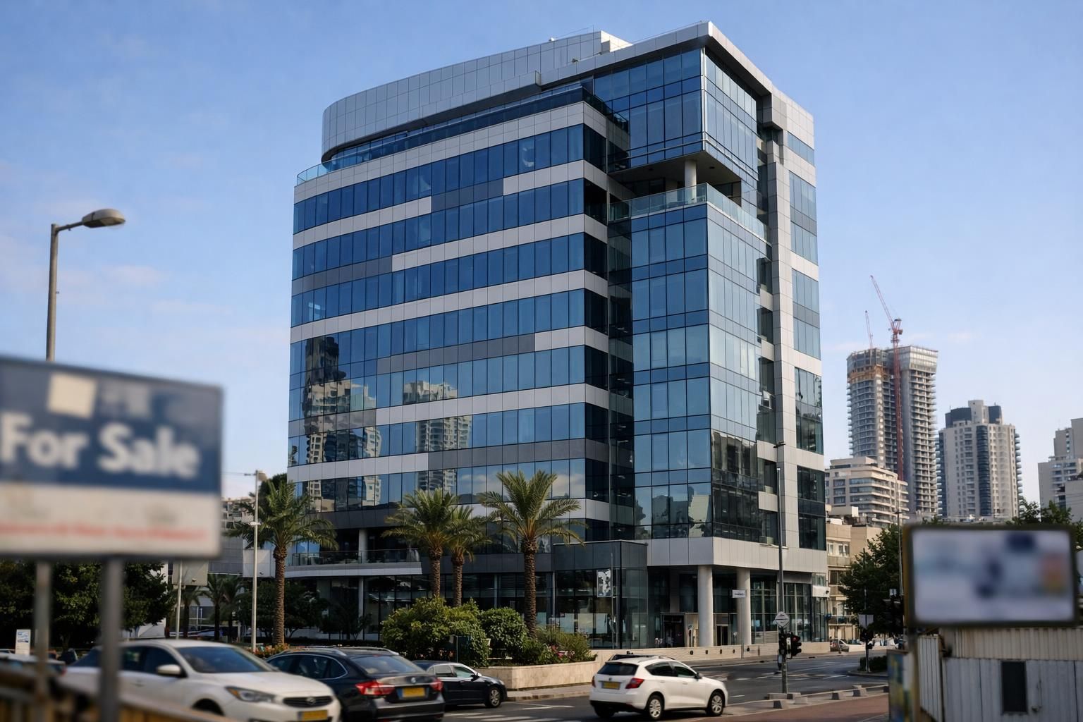 החלטת השקעה בנדל״ן להשכרה לטכנולוגיה גבוהה בישראל: סף הון, מבנה שוכרים ובדיקת עמידות סקטוריאלית